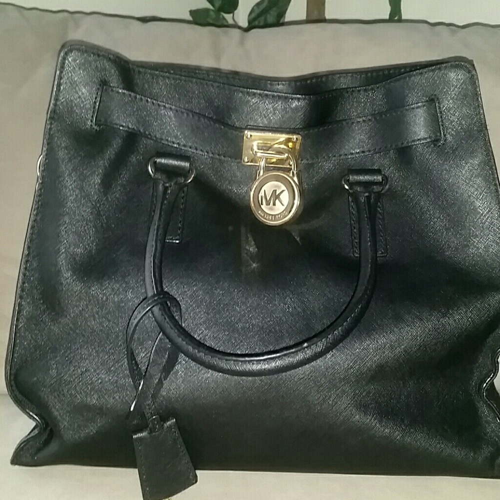 Micheal kors purse